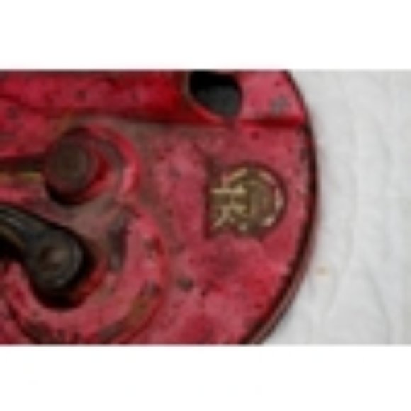 Vintage Cast Iron Bean Slicer - Picture 3 of 3